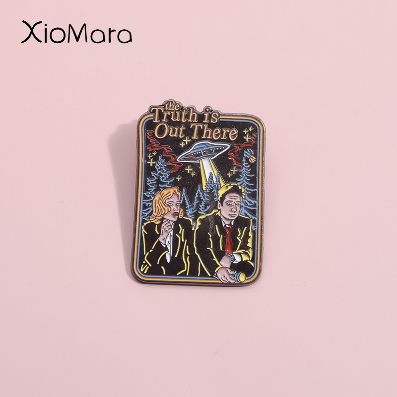 Science Buddies - Science Film UFO Enamel Pins Custom